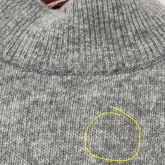 Joye + Fun Vintage 90’s Raised Embroidered People Wool Gray Mock Neck Sweater - Picture 12 of 16